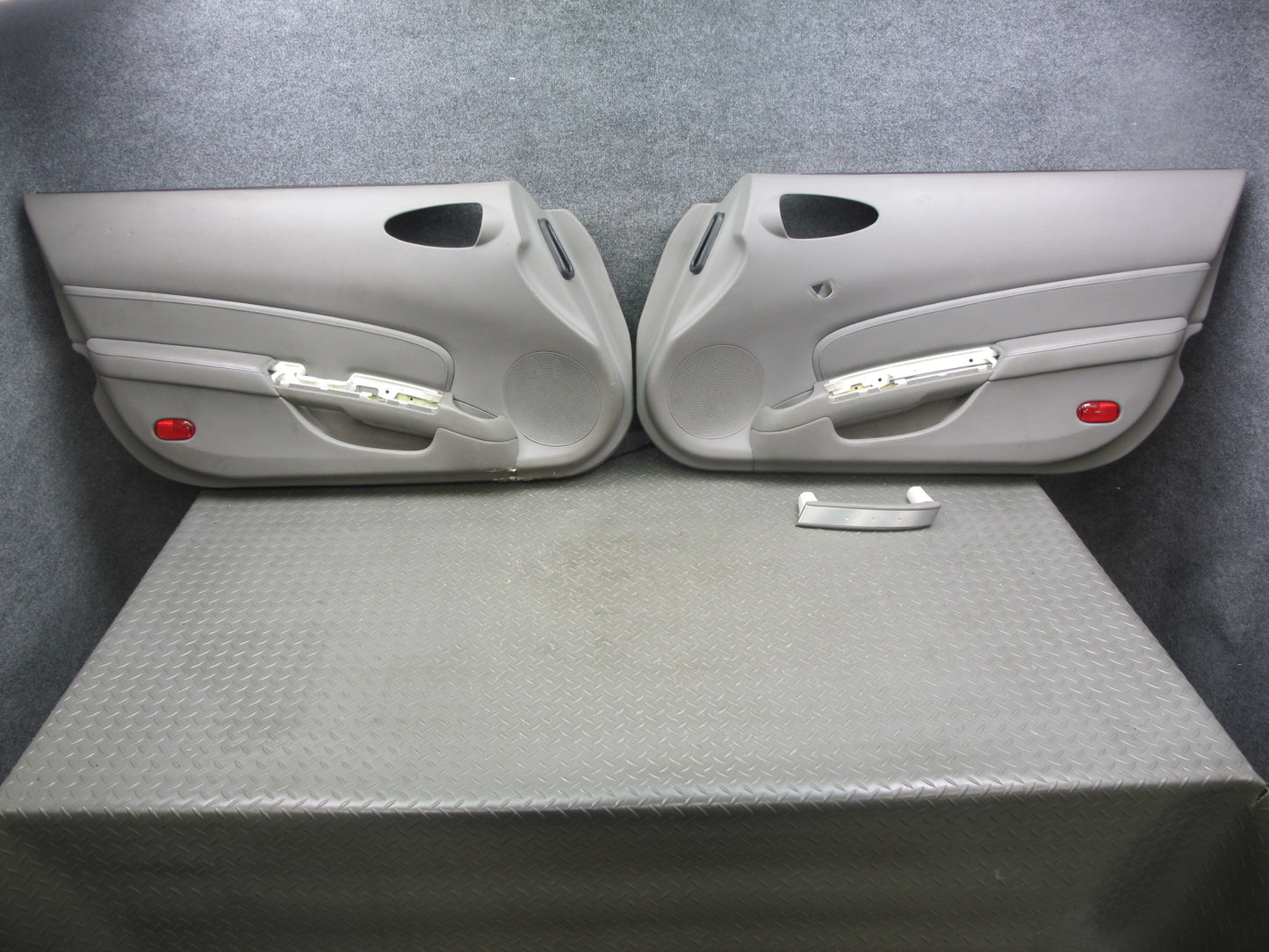 06-09 Nissan 350Z Z33 Set of 2 Left & Right Interior Door Panel Trim Gray OEM