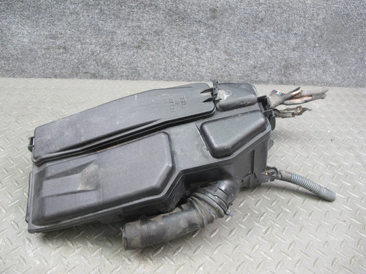 08-16 Lexus LS600hL 2UR-FSE Engine Bay Junction Fuse Relay Box Module OEM
