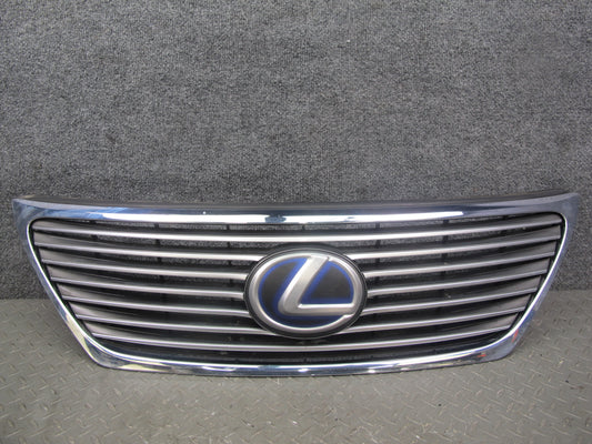 08-09 Lexus UFV46 LS600hL Hybrid Front Bumper Chrome Trim Grille w Emblem OEM