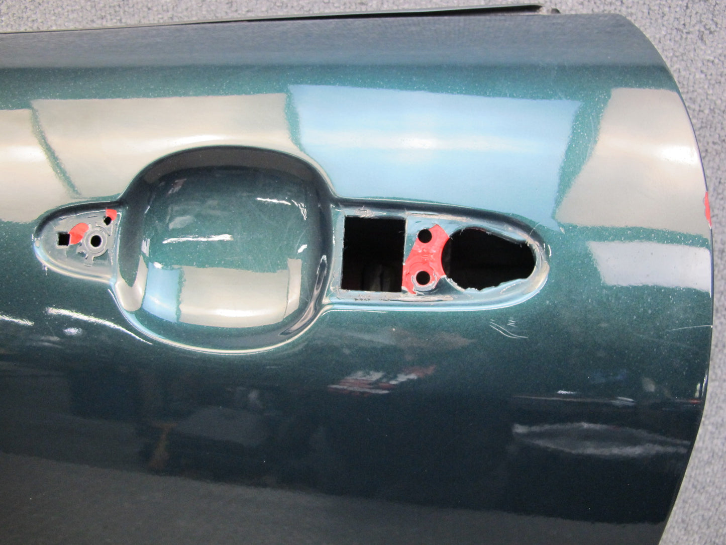 07-10 Saturn SKY Left Door Shell Panel OEM
