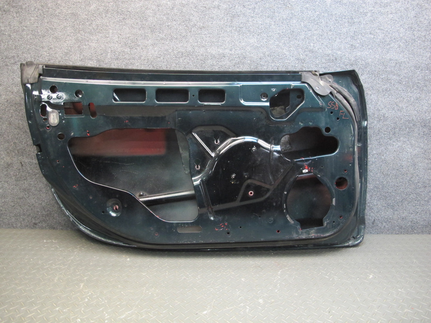 07-10 Saturn SKY Left Door Shell Panel OEM