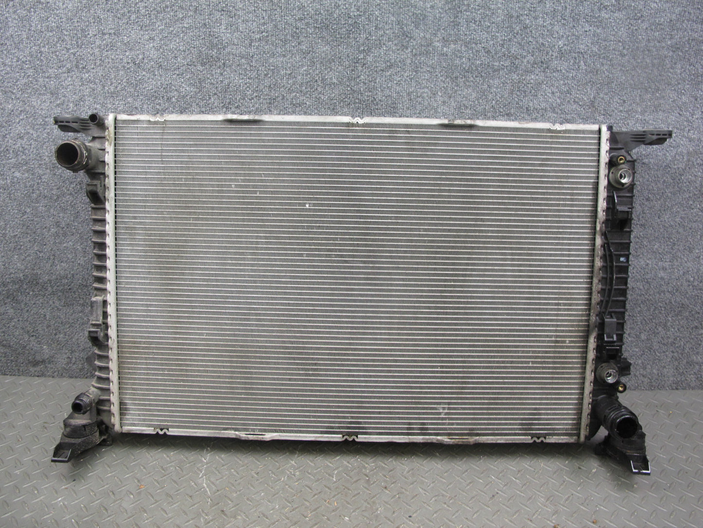 10-12 Audi S4 S5 3.0L AT Engine Cooling Radiator A/C Condenser Intercooler OEM