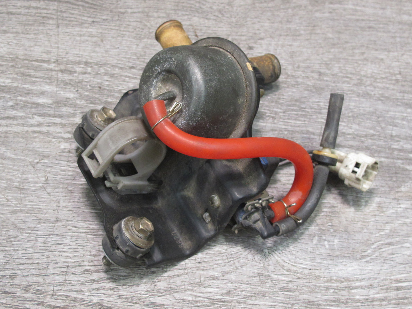 86-92 Toyota Supra MA71 Vacuum Purge Control Valve Switch Solenoid OEM