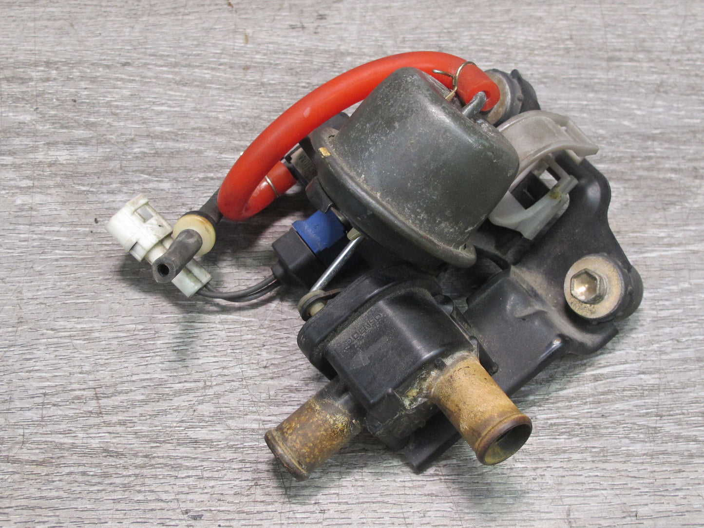 86-92 Toyota Supra MA71 Vacuum Purge Control Valve Switch Solenoid OEM