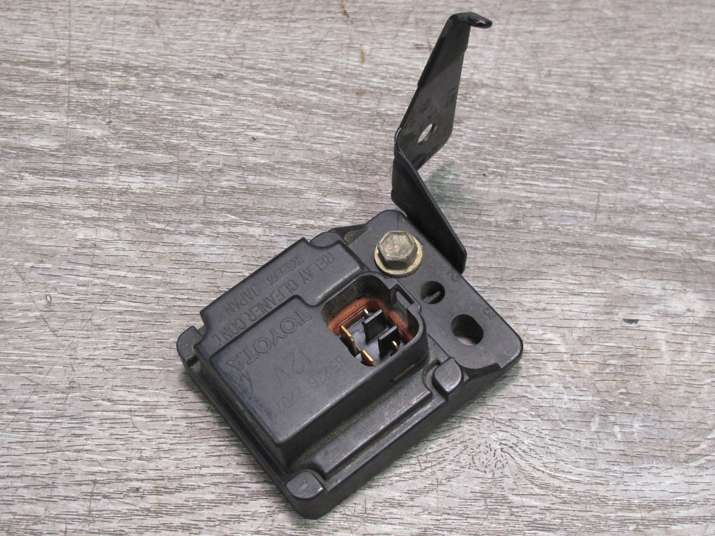 86-88 Toyota Supra MA71 Headlight Cleaner Relay Module 85276-22070 OEM