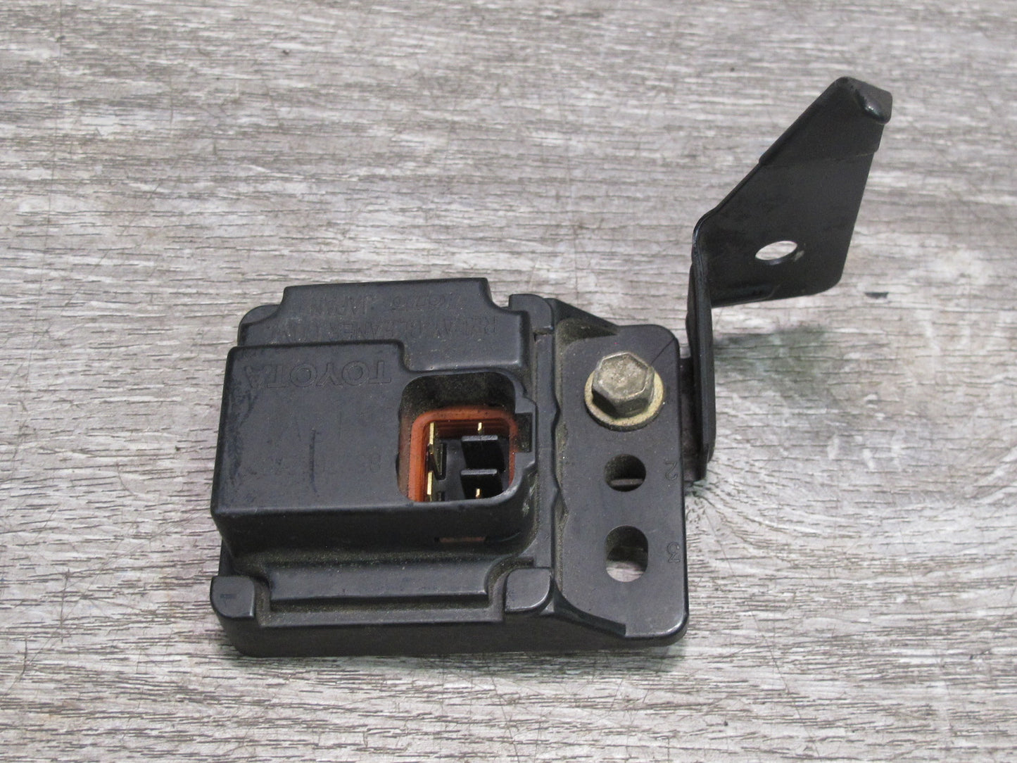 86-88 Toyota Supra MA71 Headlight Cleaner Relay Module 85276-22070 OEM