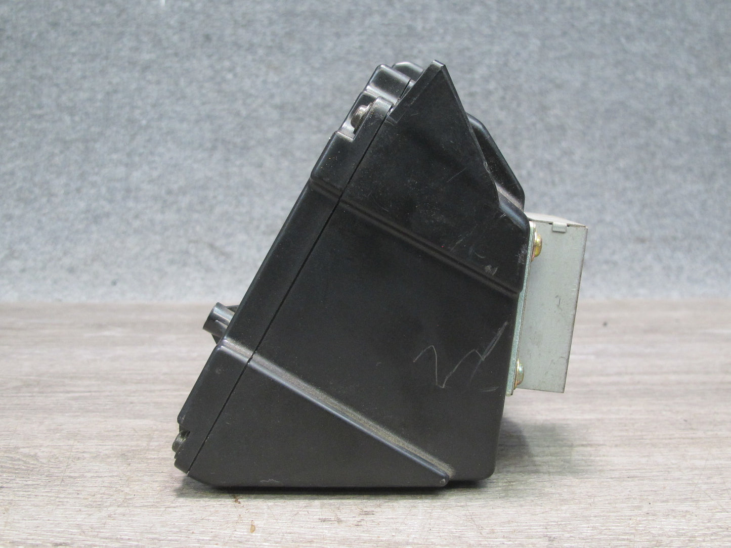 86-88 Mazda RX7 Set of 2 Front Left & Right Dash Lower Speaker FB0666960A OEM