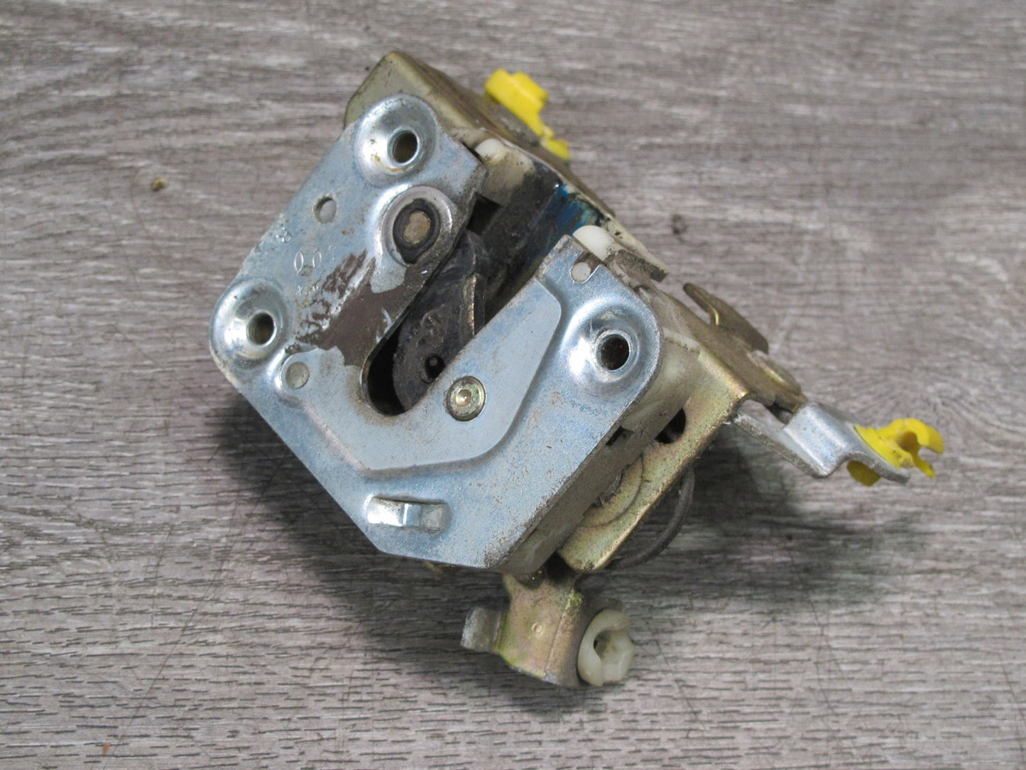 79-83 Datsun Nissan S130 280ZX 2+2 Right Door Lock Latch Actuator OEM