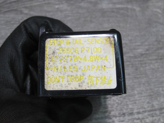 79-83 Datsun Nissan 280ZX S130 Stop & Tail Light Sensor 25506-P7100 OEM