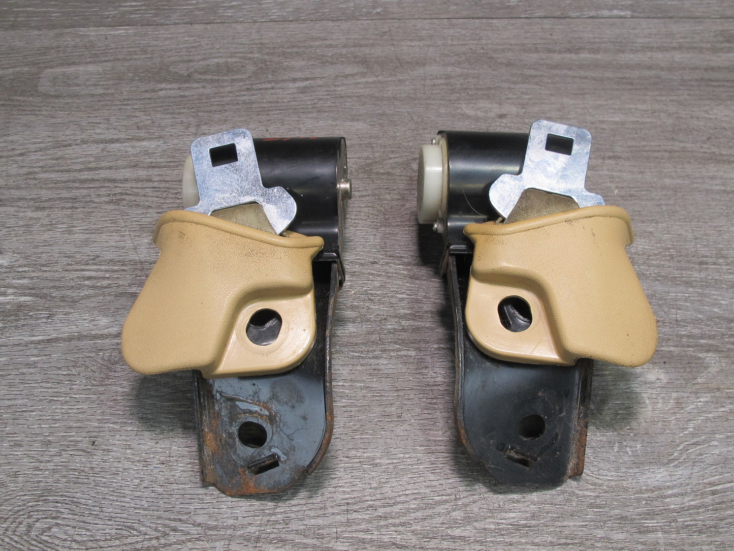 79-83 DATSUN NISSAN 280ZX 2+2 REAR RIGHT & LEFT SIDE SEATBELT RETRACTOR SET OEM