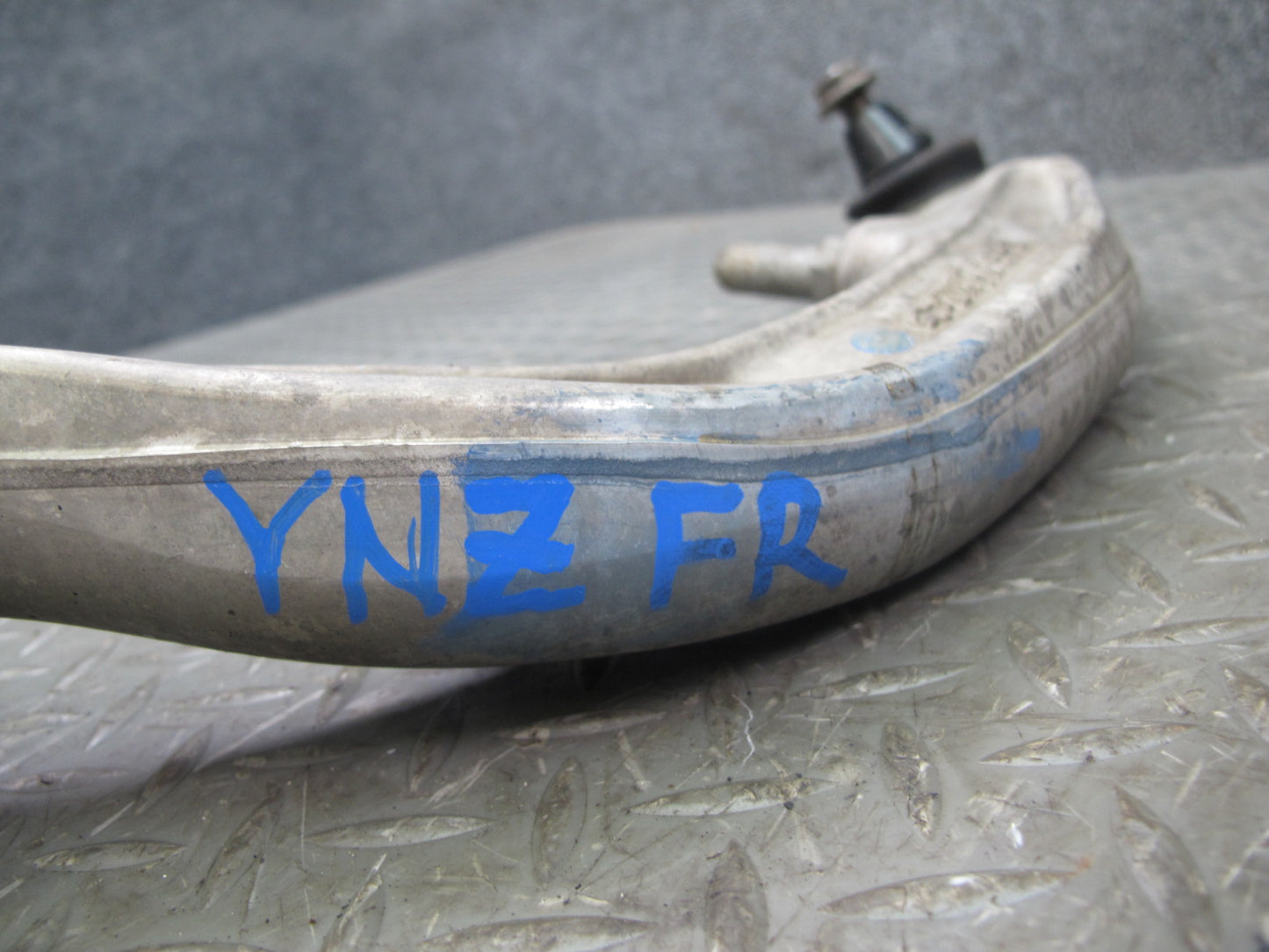 03-09 Nissan 350Z Z33 Set of 2 Front Right Upper & Lower Control Arm OEM