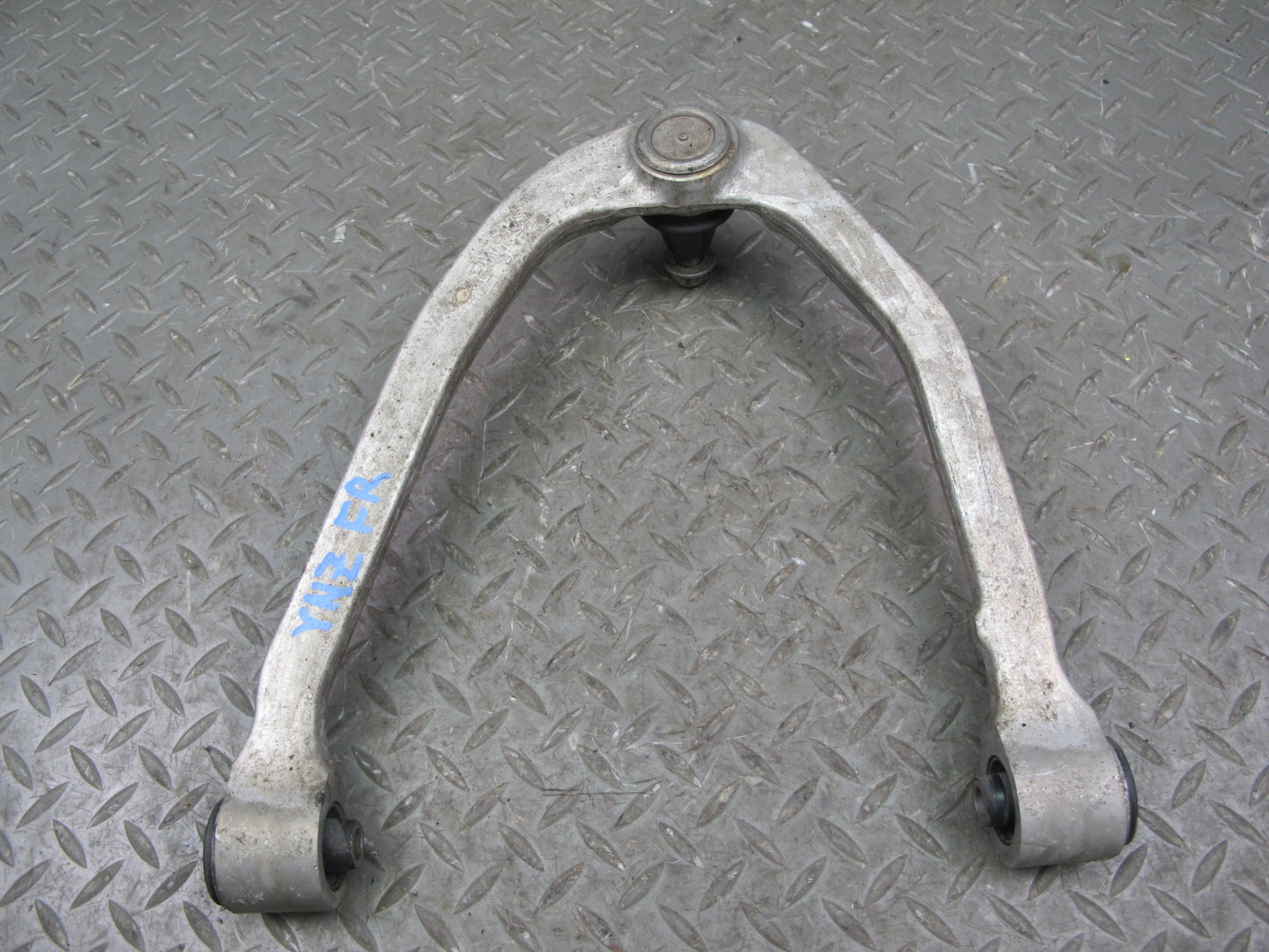 03-09 Nissan 350Z Z33 Set of 2 Front Right Upper & Lower Control Arm OEM