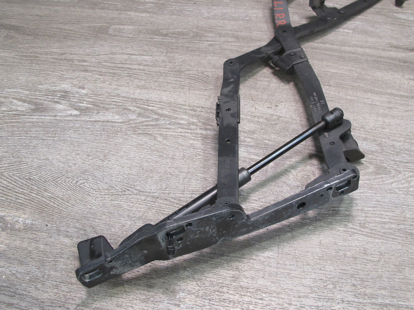 03-06 Mercedes R230 Set of 2 Rear Trunk Lid Left & Right Hinge w Support OEM