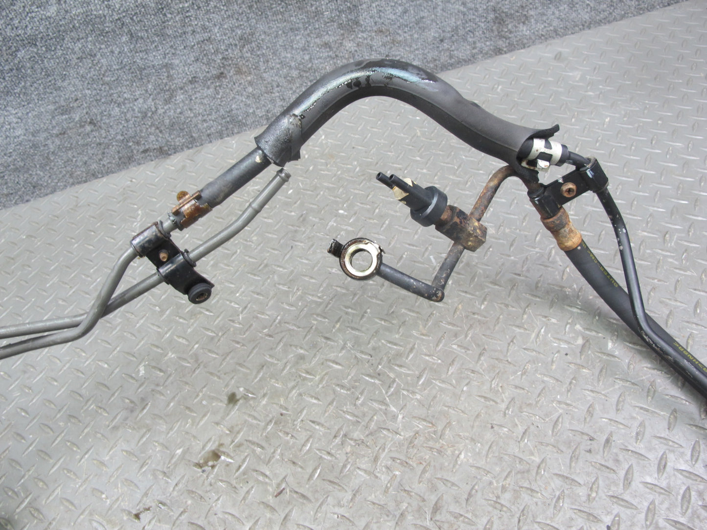 01-06 Lexus UCF30L LS430 Power Steering Hose Pipe Line OEM