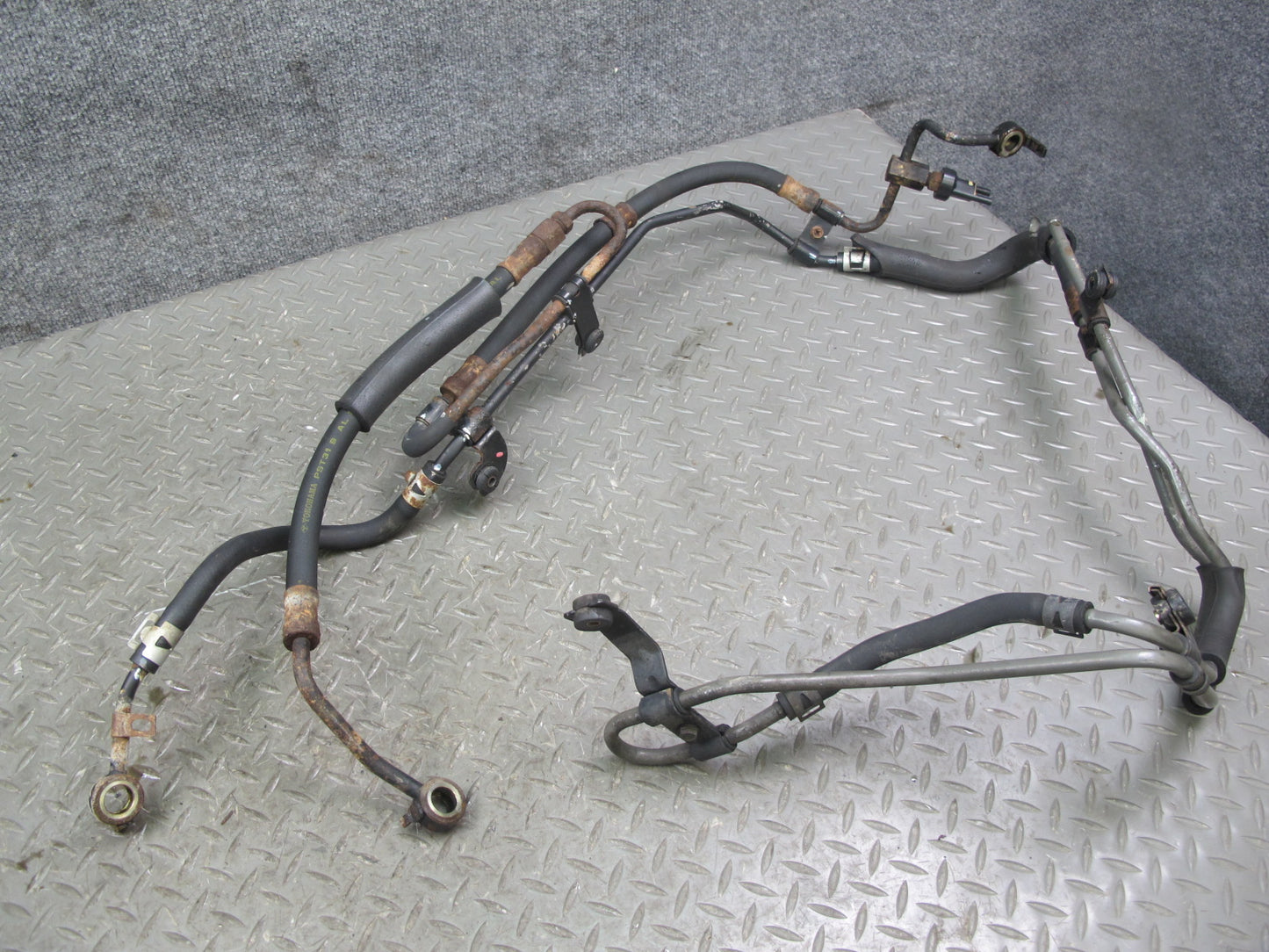 01-06 Lexus UCF30L LS430 Power Steering Hose Pipe Line OEM