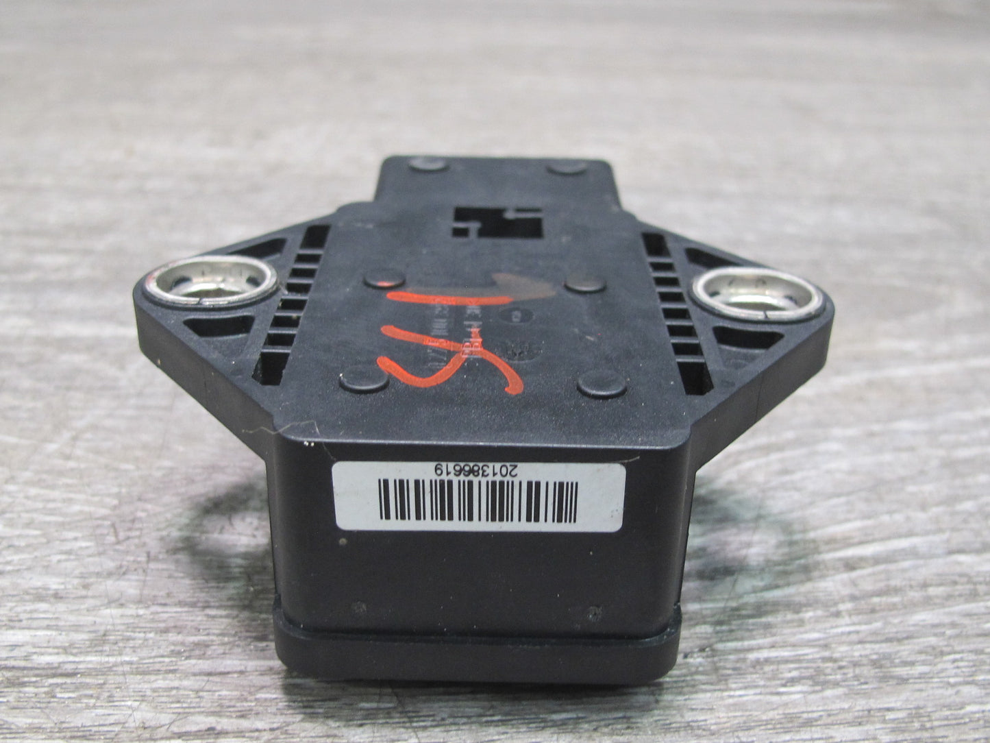 03-06 Mercedes R230 SL YAW Turn Rate Acceleration Speed Sensor 0025426618 OEM