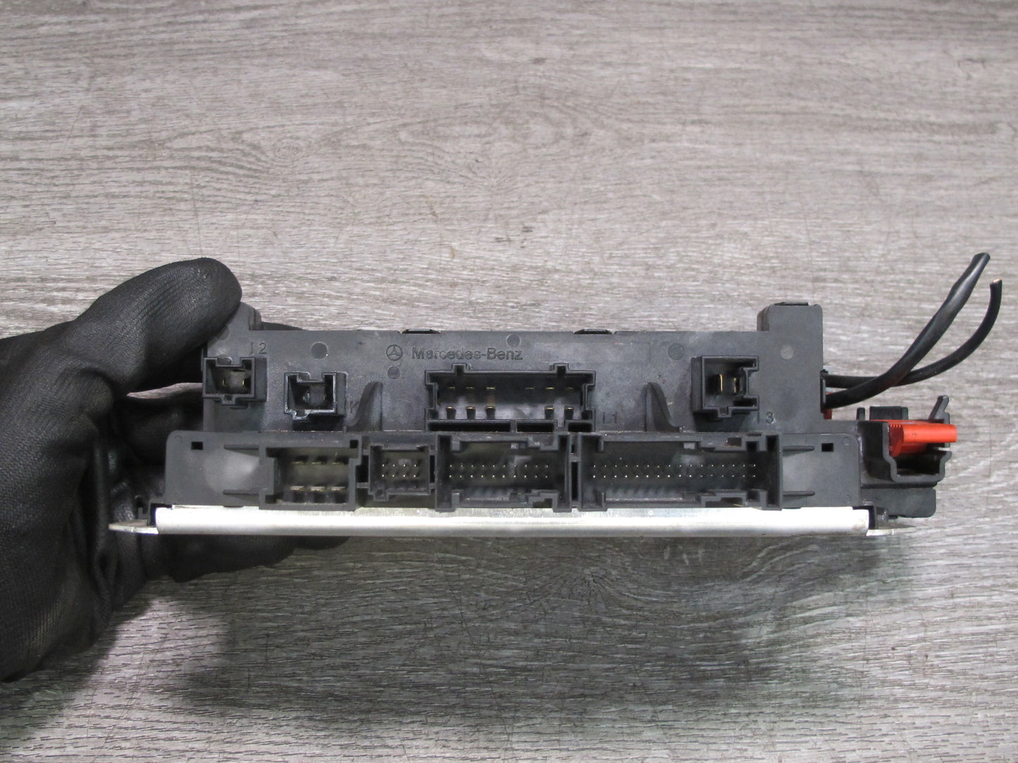 03-12 Mercedes R230 Sl-class Rear SAM Fuse Relay Box Module 0345456232 OEM