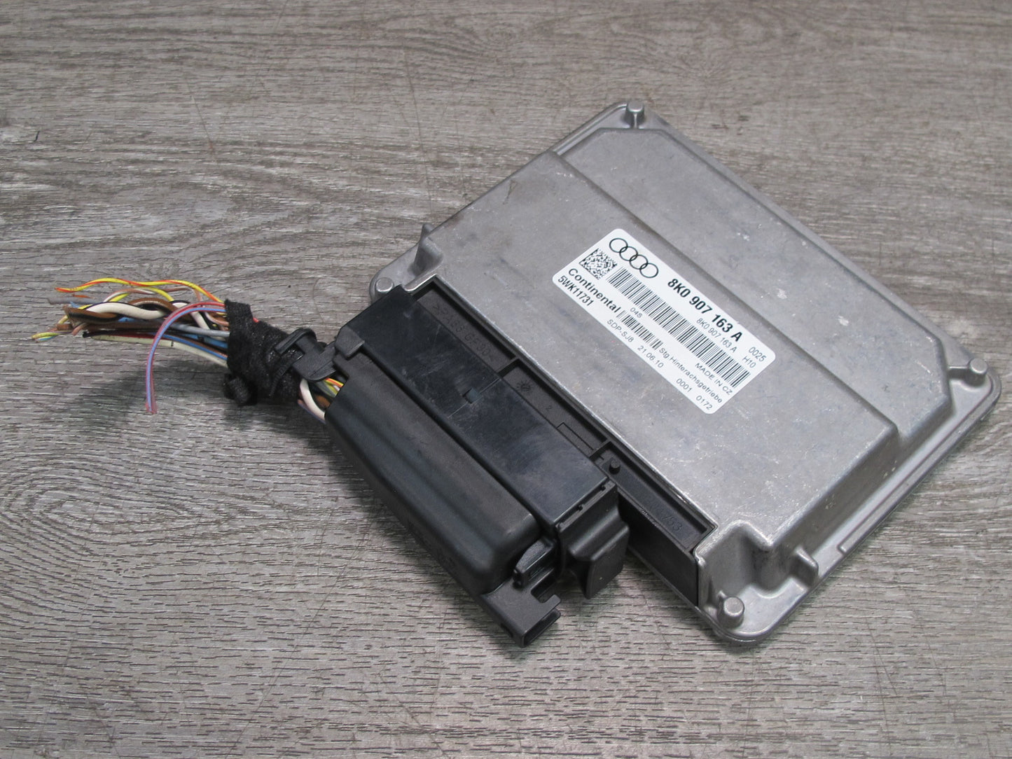 10-12 Audi A4 S4 Rear Differential Control Module Unit 8K0907163A OEM