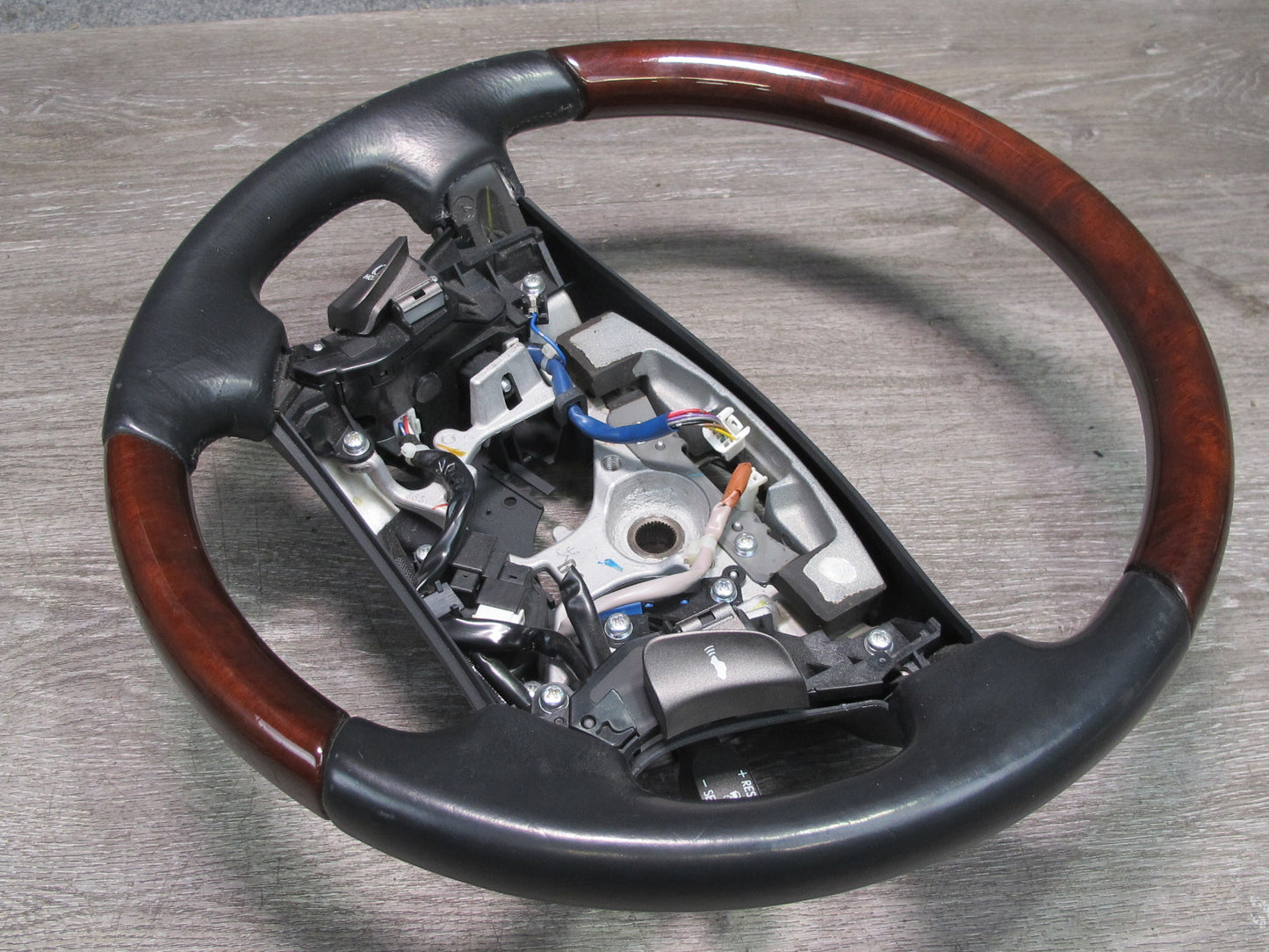 07-09 Lexus UVF46 LS600h LS460 Heated Leather Wood Steering w Controls OEM