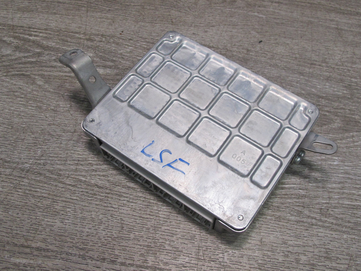 2008 Lexus UVF46L LS600hL Engine Electric Hybrid ECU ECM Control Module OEM
