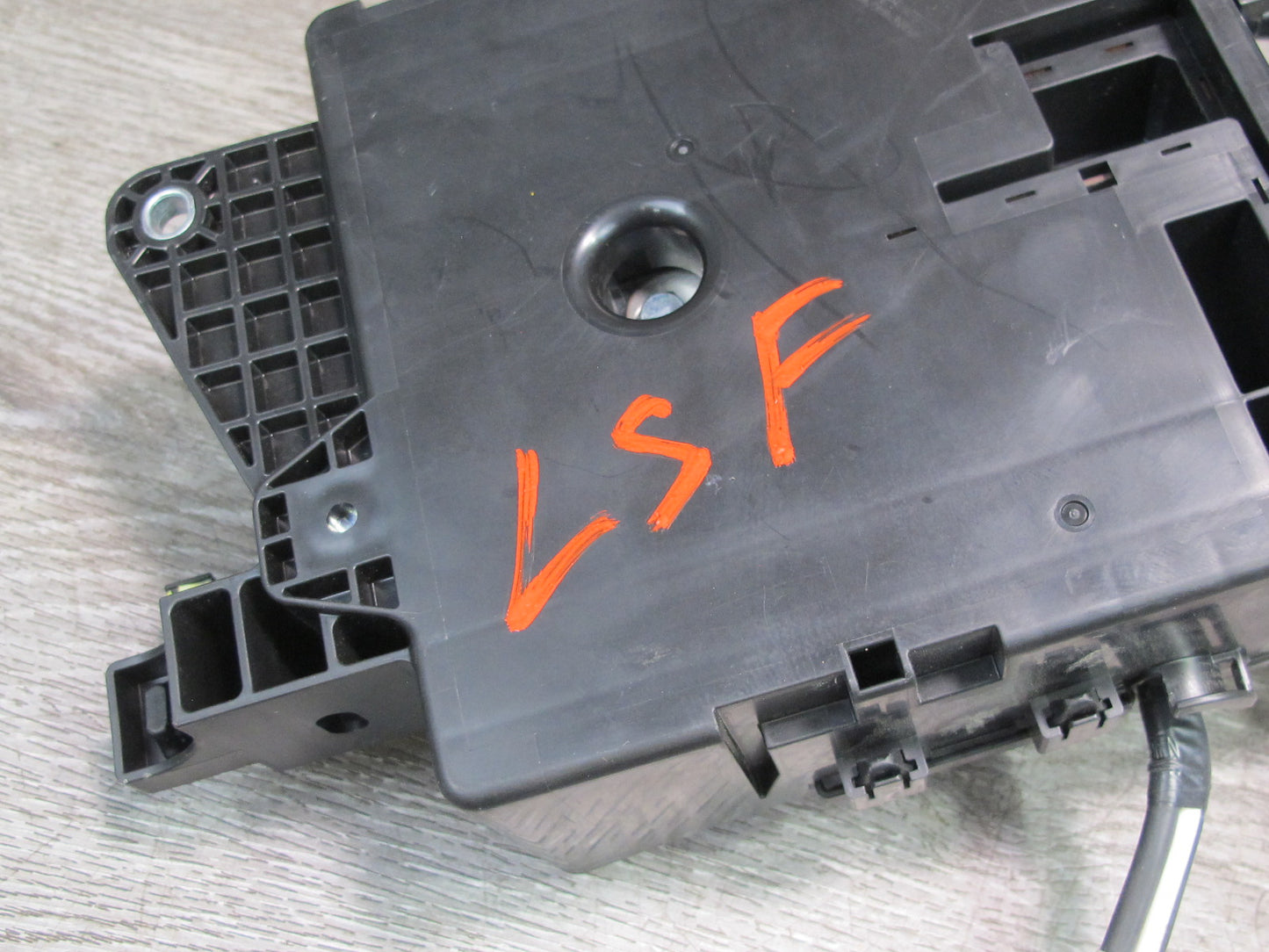 08-09 Lexus UVF46 LS600h Hybrid Rear Fuse Junction Box Battery Cable OEM