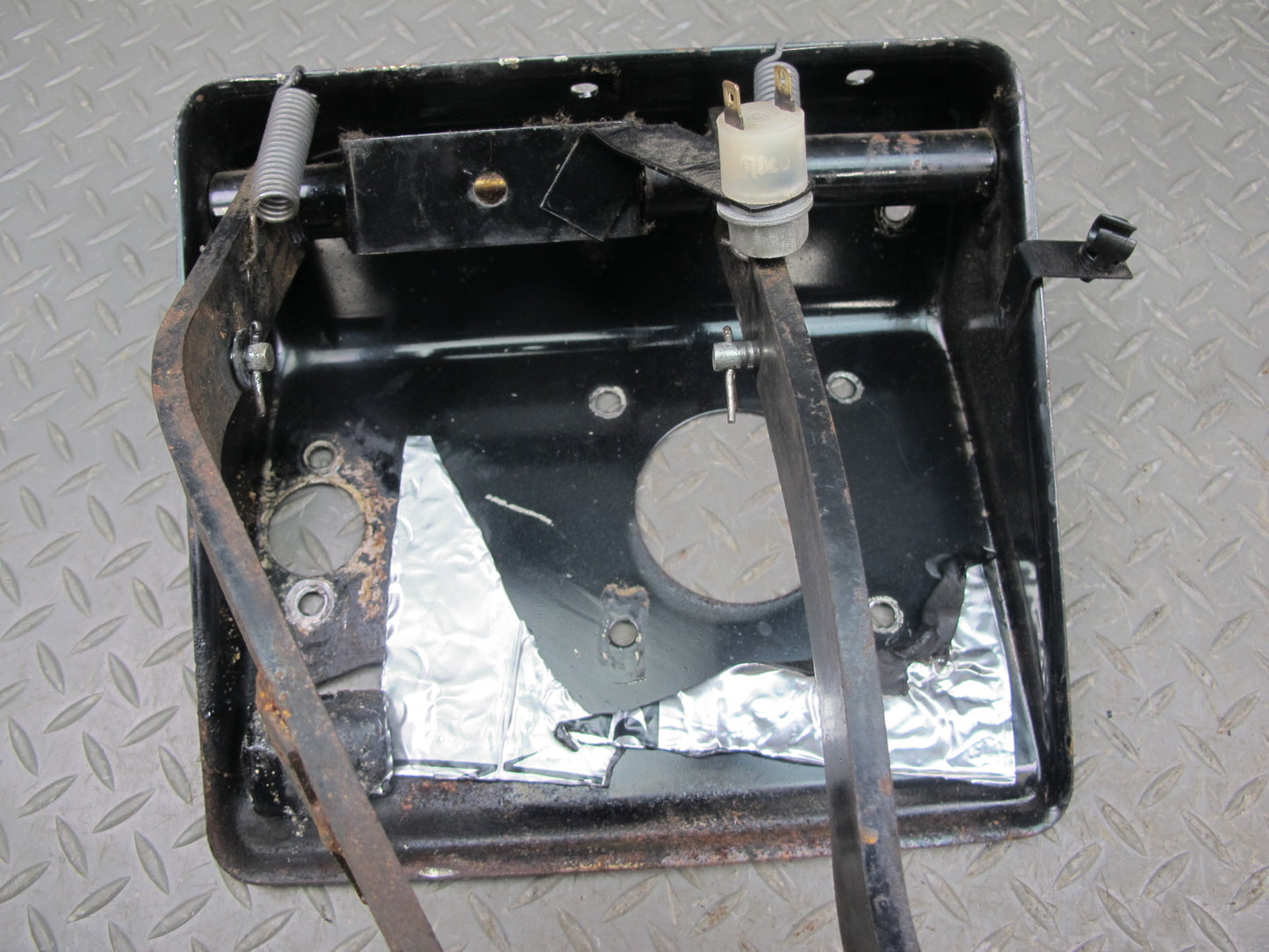 75-82 Triumph TR7 Clutch & Brake Pedal Assembly OEM