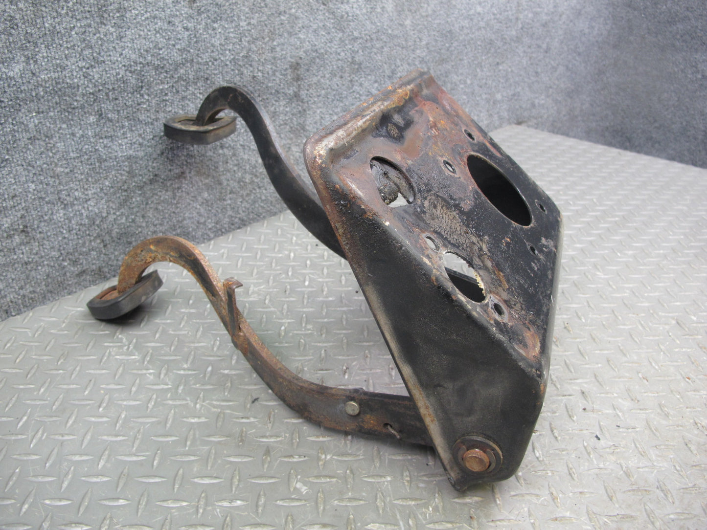 75-82 Triumph TR7 Clutch & Brake Pedal Assembly OEM