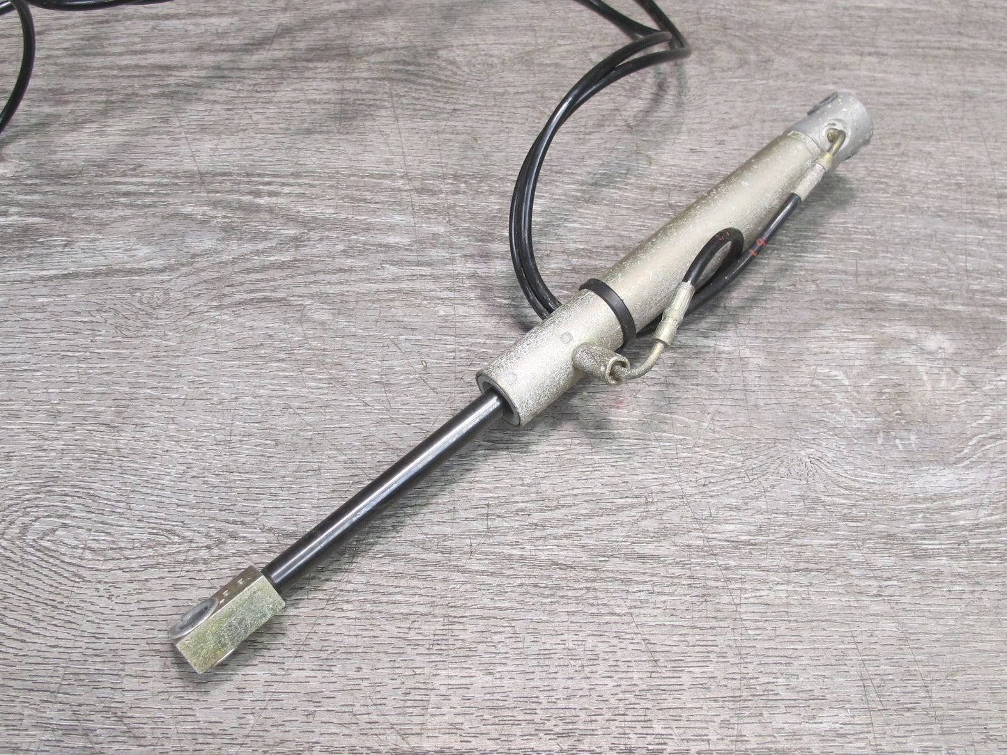 03-12 Mercedes R230 SL Convertible Rear Left TOP Roof Cylinder w Hose Line OEM
