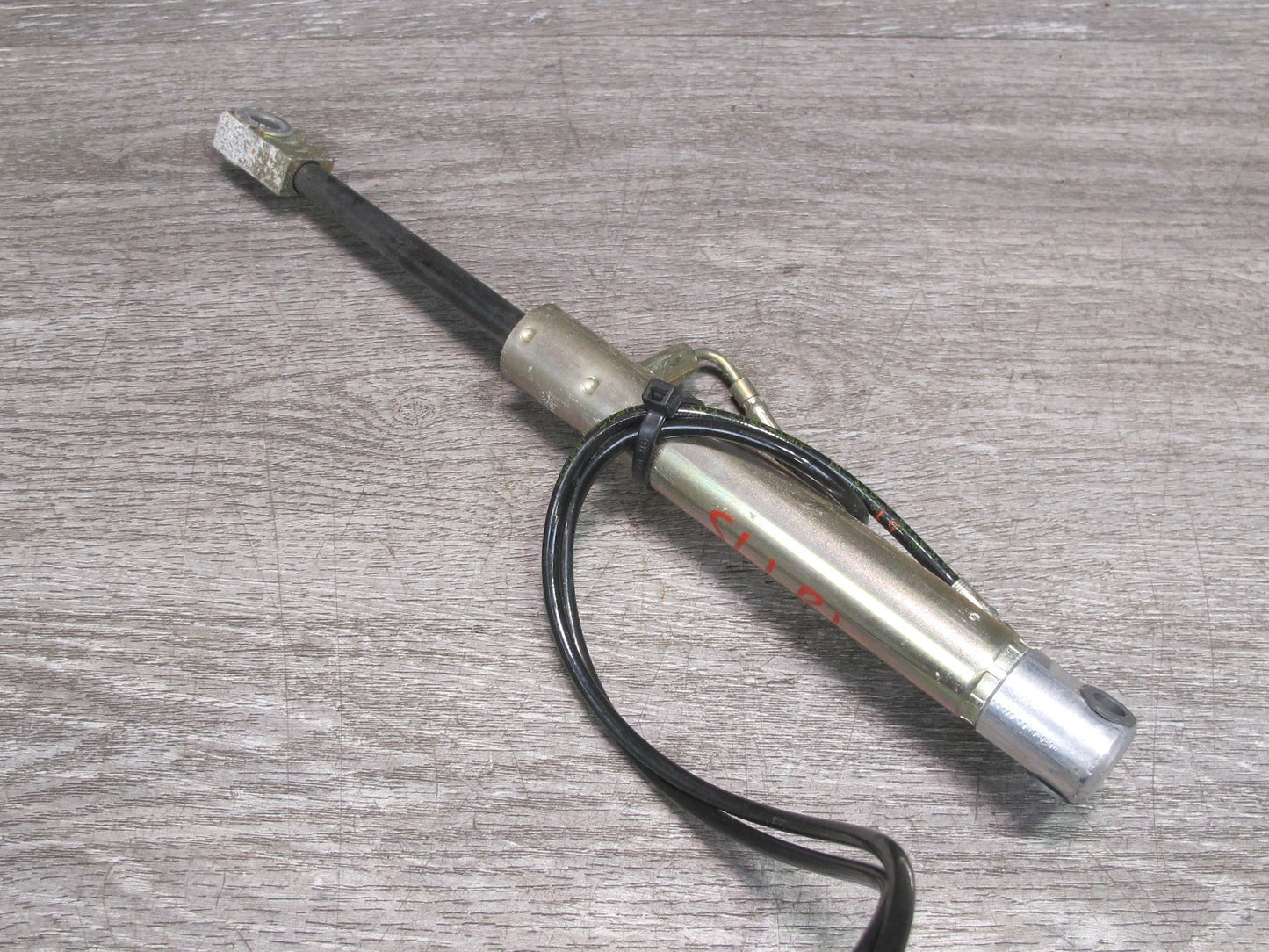 03-12 Mercedes R230 SL Convertible Rear Left TOP Roof Cylinder w Hose Line OEM