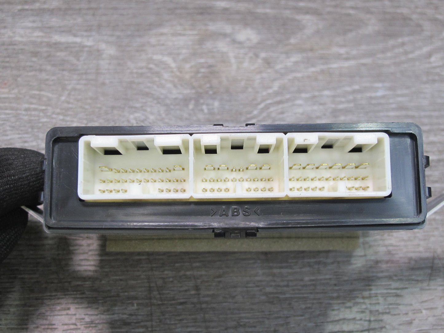 08-09 Lexus UVF46L LS600hL Rear Left Door Multiplex Control Module OEM