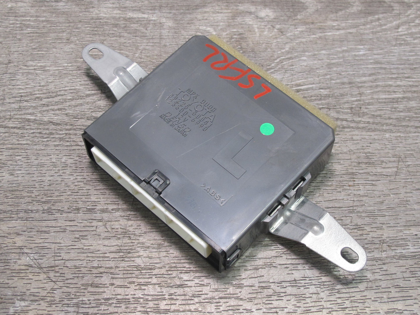 08-09 Lexus UVF46L LS600hL Rear Left Door Multiplex Control Module OEM