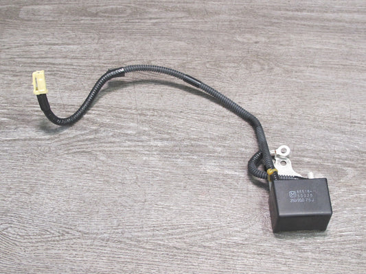 08-09 Lexus UVF46 LS600hL Hybrid Battery Relay Module 86516-50020 OEM