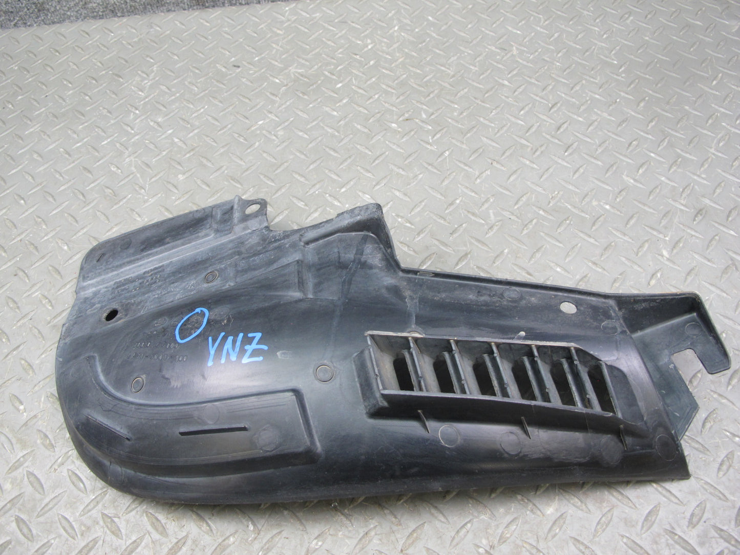 03-08 Nissan 350Z Coupe Set of 2 Rear Left & Right MUD Splash Flap Guard OEM