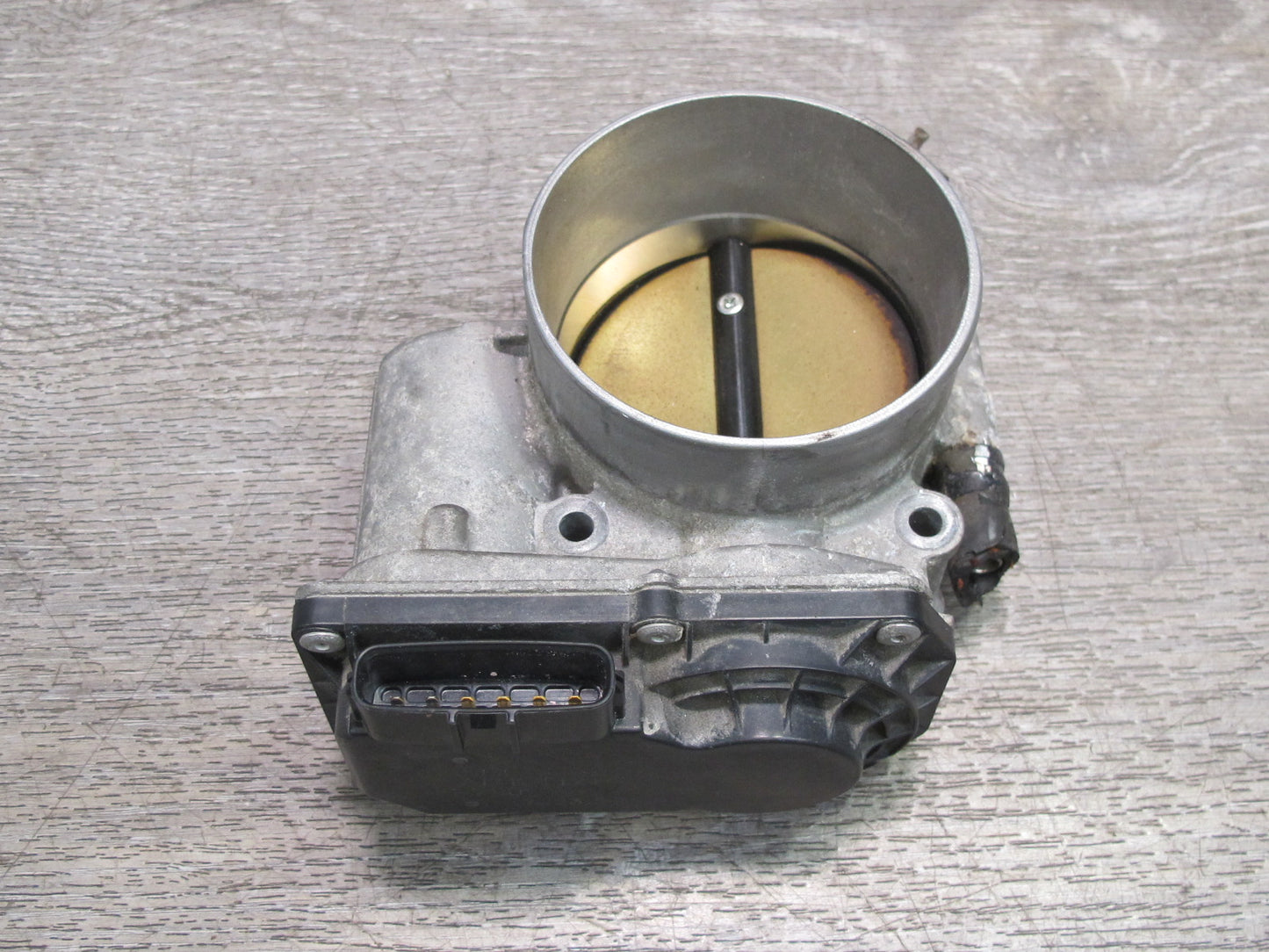 07-17 Lexus UVF46L LS460 LS600hL Engine Throttle Body 22030-38010 OEM