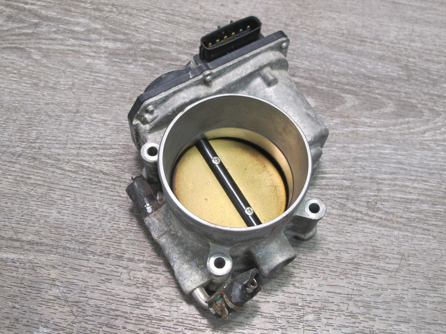 07-17 Lexus UVF46L LS460 LS600hL Engine Throttle Body 22030-38010 OEM