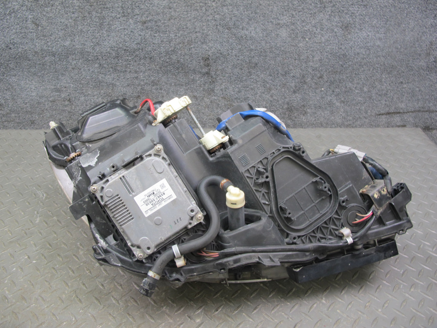 08-09 Lexus UVF46L LS600h Front Left LED Headlight Lamp w Ballast OEM