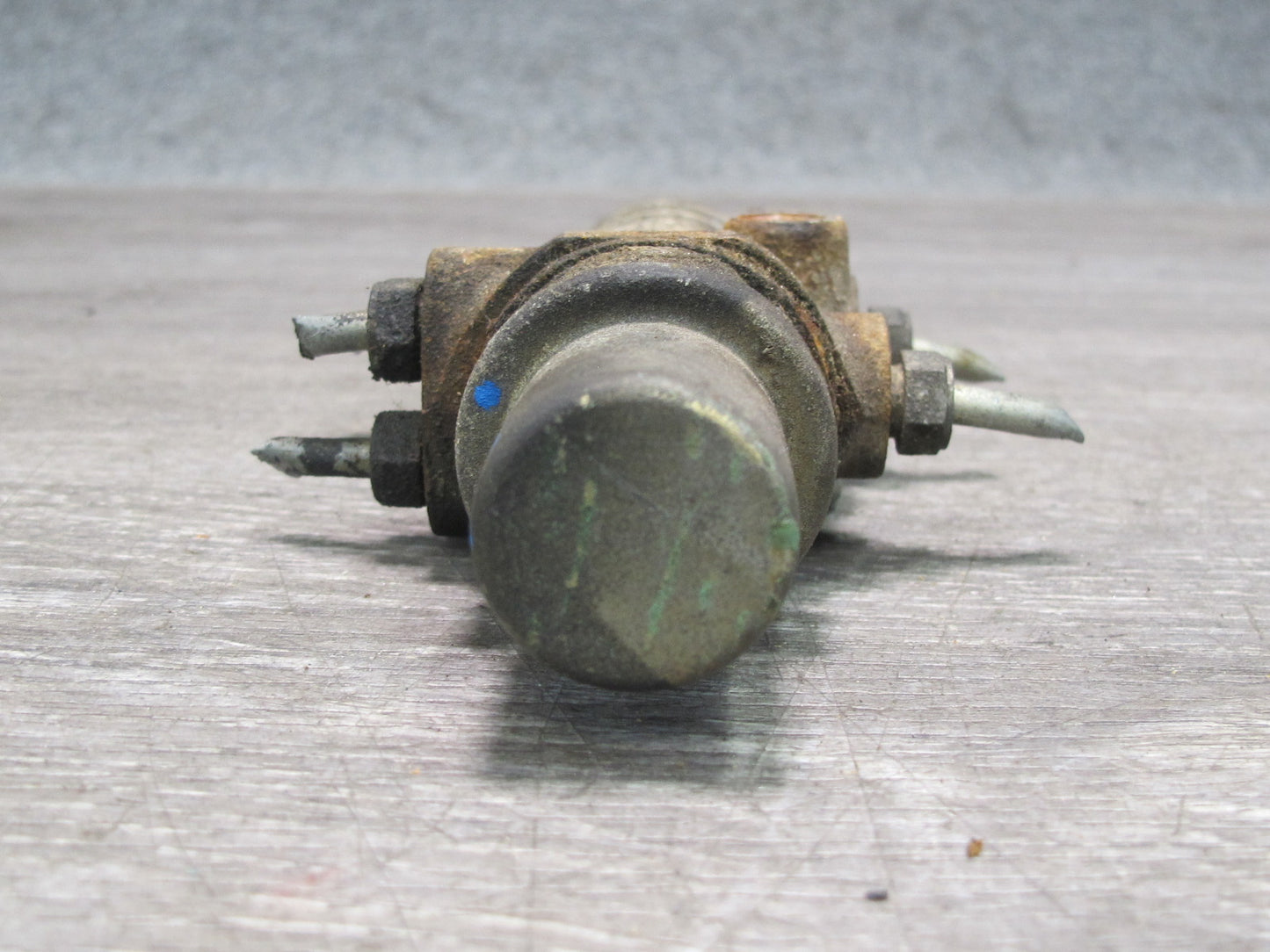 75-82 Triumph TR7 Brake Valve OEM