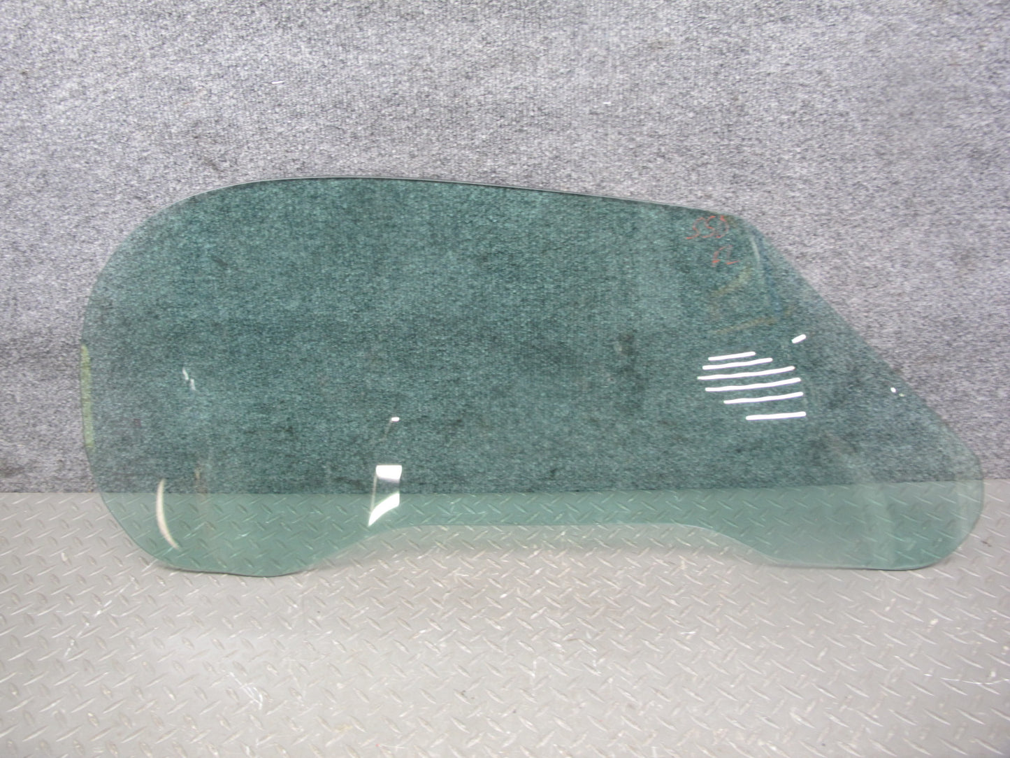 07-10 Saturn SKY Left Door Window Glass OEM