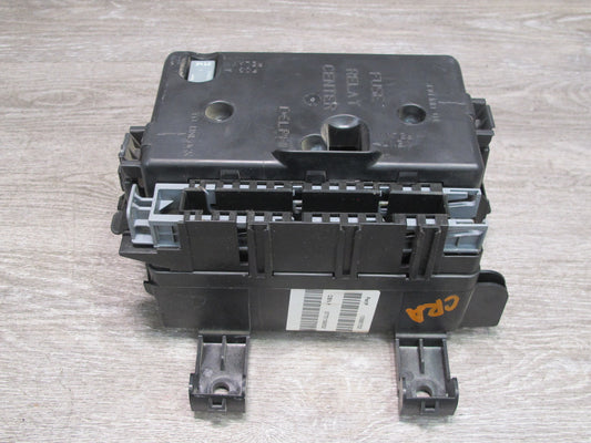 2005 Chevrolet SSR 6.0L A/T Cabin Interior Fuse Box 10383722 OEM