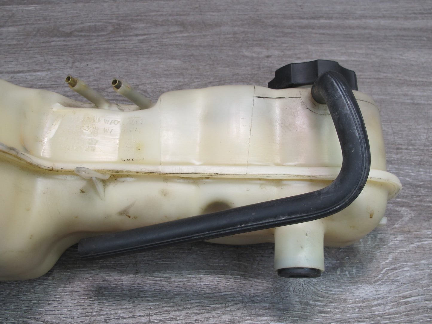 03-06 Chevrolet SSR Engine Coolant Expansion Overflow Reservoir Bottle OEM