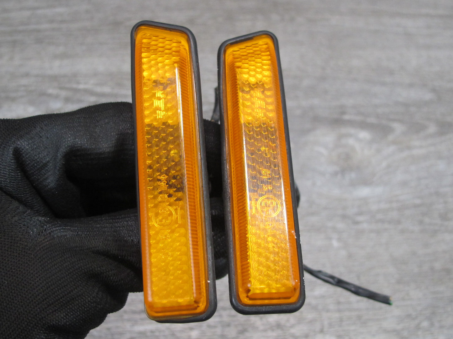 96-99 BMW E36 328i Set of 2 Front Fender Turn Signal Light Lamp OEM