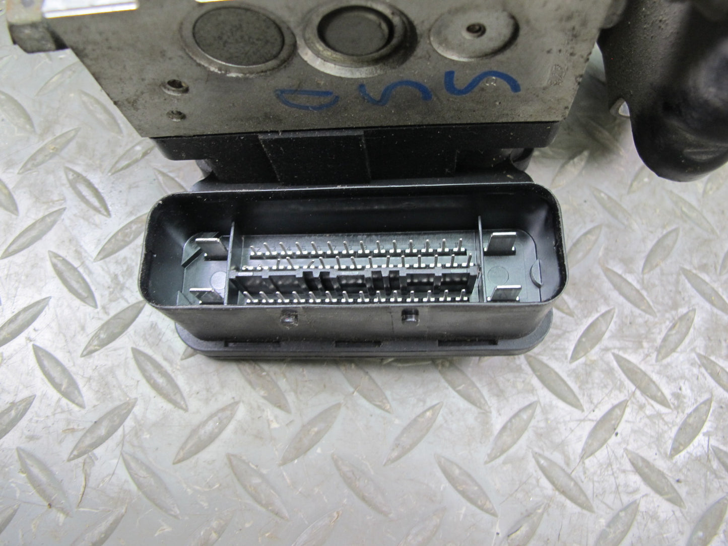 2008 Saturn SKY 2.0L Turbo Anti Lock Brake ABS Pump Module OEM