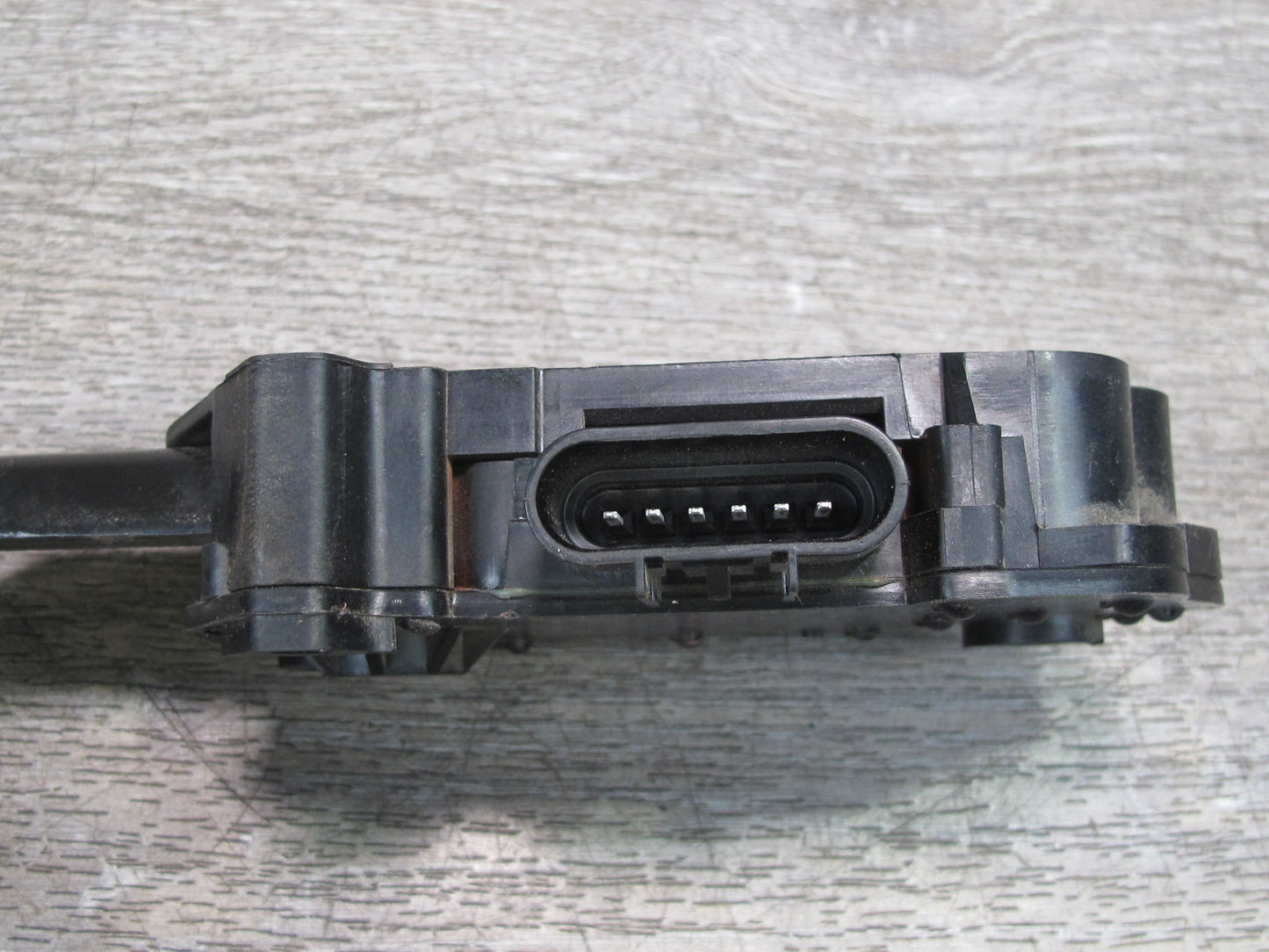 03-06 Chevrolet SSR A/T Accelerator Gas Pedal 15145758 OEM