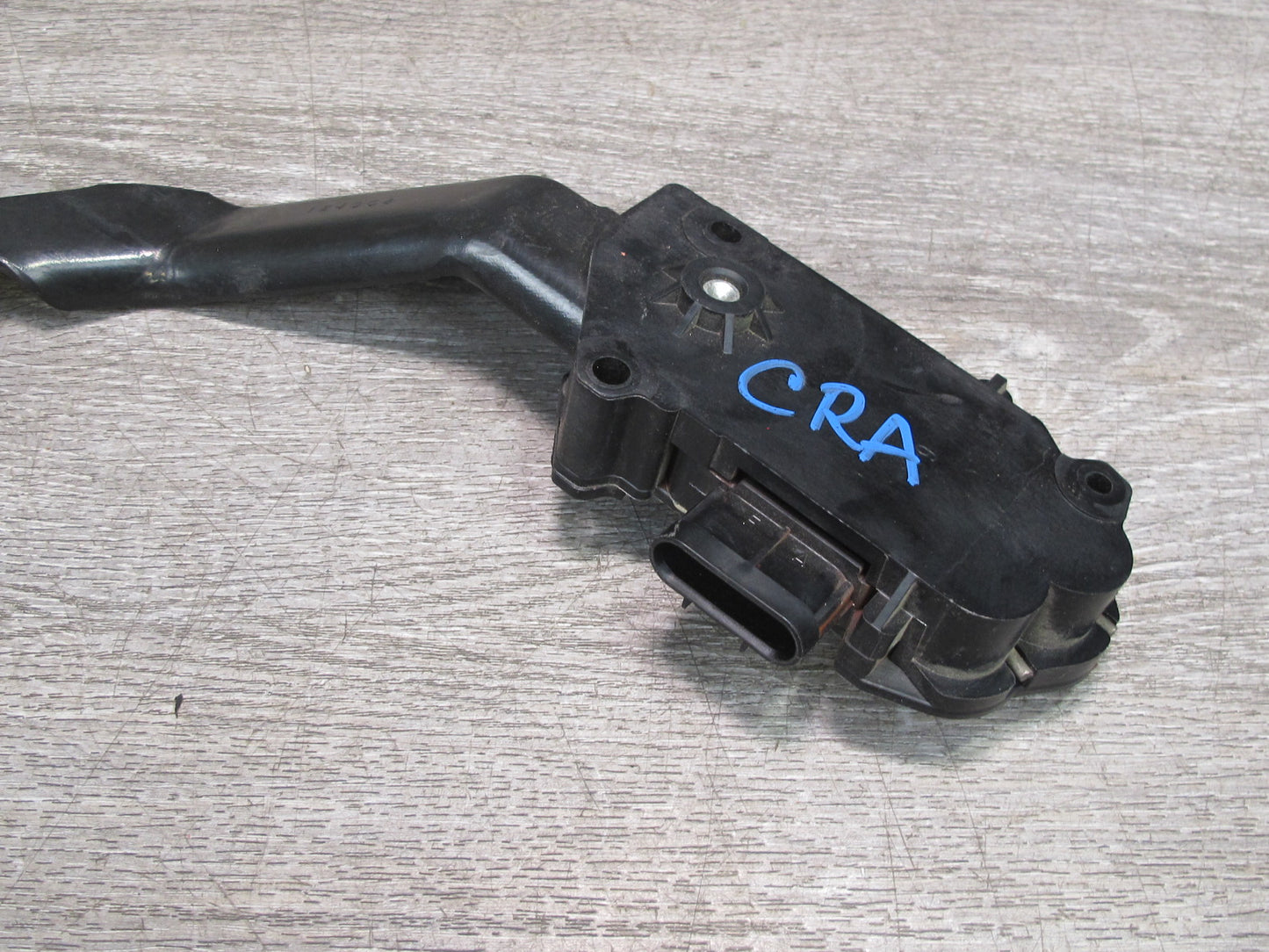 03-06 Chevrolet SSR A/T Accelerator Gas Pedal 15145758 OEM
