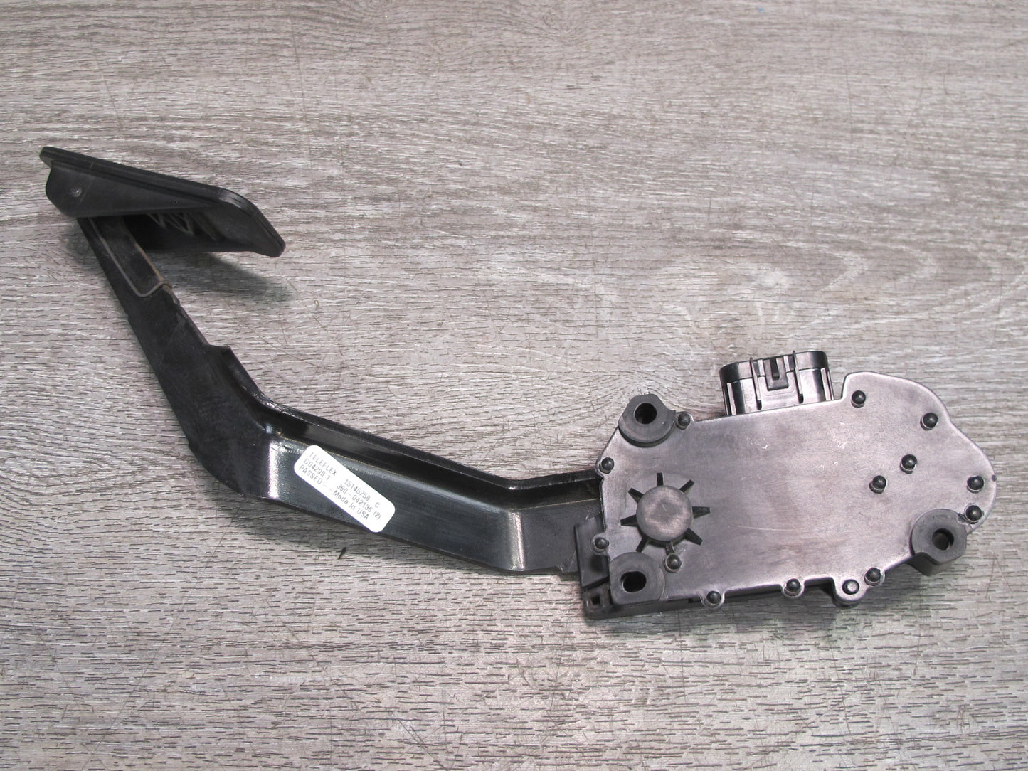 03-06 Chevrolet SSR A/T Accelerator Gas Pedal 15145758 OEM