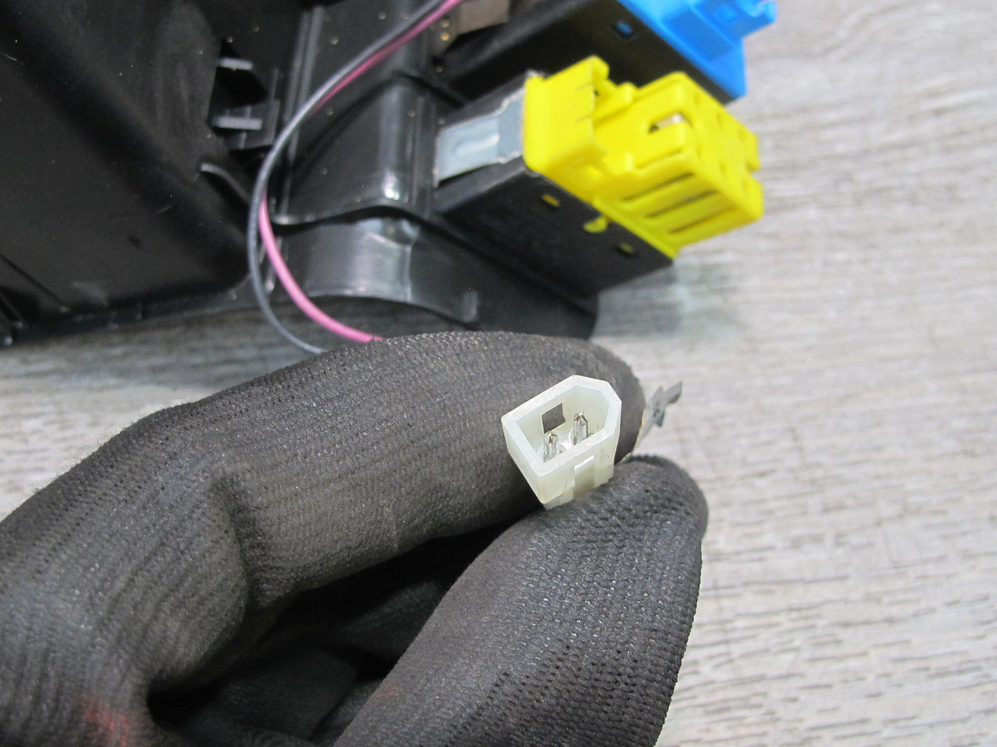 96-99 BMW E36 Convertible Console Storage TOP Roof Heated Seat ASC Switch OEM