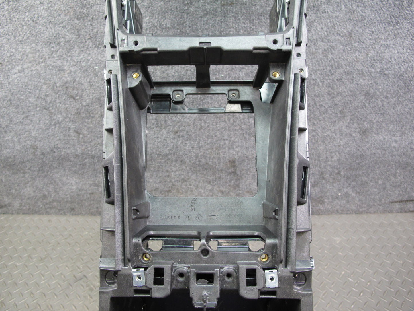 08-14 BMW E71 X6 Center Console Mount Bracket Support OEM