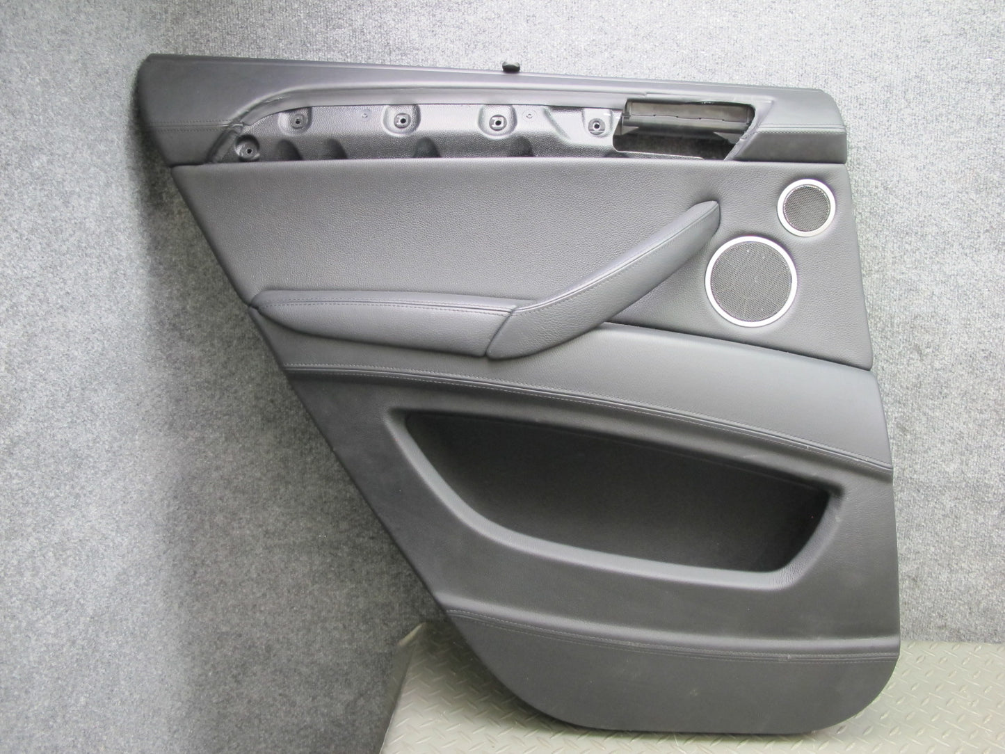 10-14 BMW E71 X6 X6M Set of 2 Rear Door Interior Trim Panel w Sun Shades OEM
