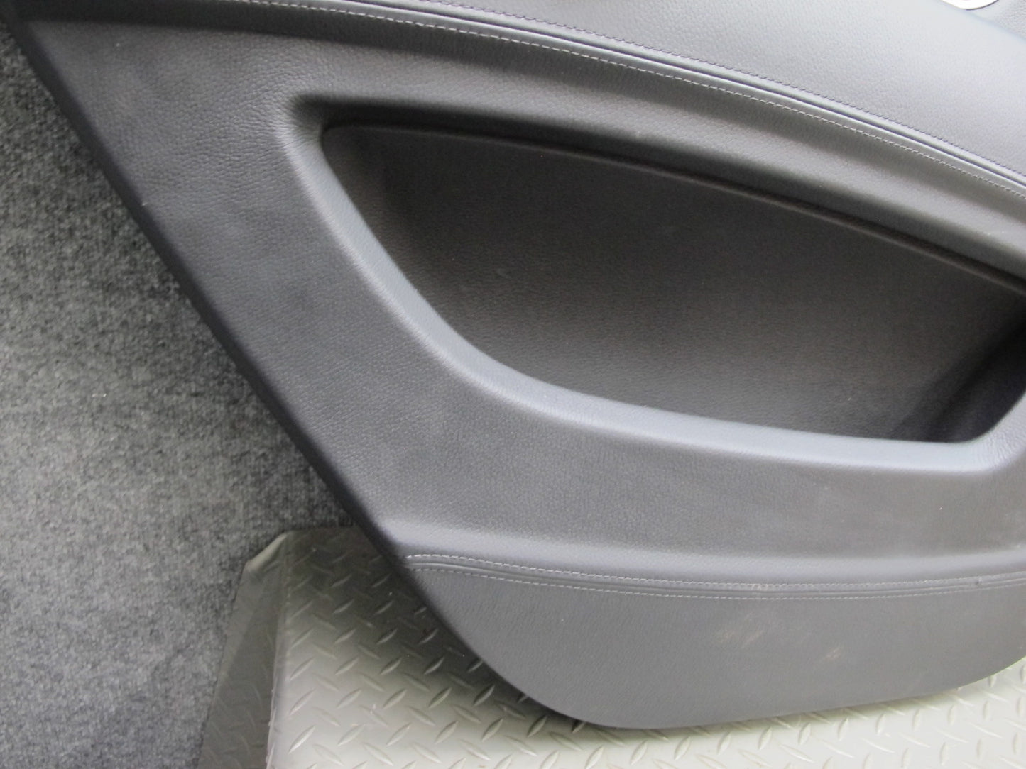 10-14 BMW E71 X6 X6M Set of 2 Rear Door Interior Trim Panel w Sun Shades OEM