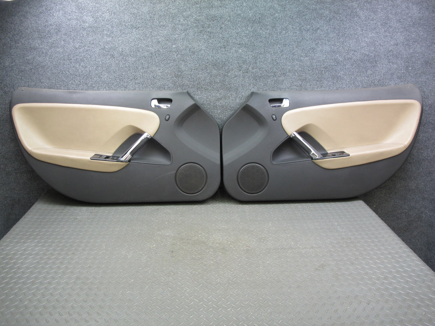 07-08 Saturn SKY Set of 2 Left & Right Interior Door Trim Cover Panel OEM